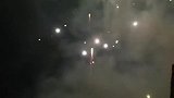 给各位友友拜年了！祝新年大吉、阖家幸福、诸事顺利！