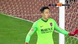 普雷西亚多胸部停球抽射一气呵成 隋维杰精神集中将球挡出
