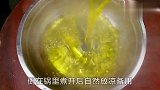 盐焗鸡的懒人做法，一个电饭锅搞定，做出来色泽金黄，肉嫩鲜香