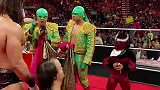 WWE-14年-RAW1093期：斗牛士庆祝极限规则胜利险遭砸场-花絮