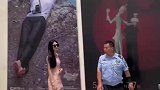 保安大哥帮忙拍照，还指导摆拍动作