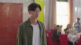 我怕来不及：李春生看到白洁满脸愁容，上台打翻葛玉宝拉起白洁就走