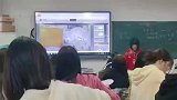 高校材料课上没石膏粉，女生刮墙取料当材料