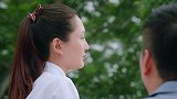 女孩有点怨恨亲妈的抛弃 更心疼养父多年的付出