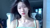 你的清纯学妹，纯欲天花板