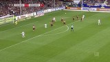第38分钟纽伦堡球员莱博尔德射门