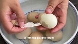 水煮鸡蛋蒜，我家每周二四六的菜，从小到大吃不腻，真美味