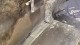 蘑菇石加工，感觉和水泥砖好像