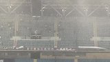 上港比赛因天气延时30分钟  先进场球迷只能暴雨中等待
