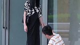 你男朋友愿意为你换鞋吗？实名制羡慕