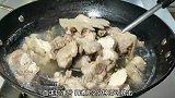 黄焖鸡想要好吃，酱和焖是关键，掌握这个做法，比饭店的还好吃