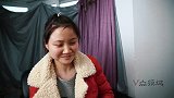 都说养儿能防老，没想到老人遭子女唾弃，半夜还被赶出家门!