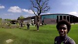 英超-1617赛季-威廉变身网红直播蓝军训练日 扎球王搞怪抢镜-新闻