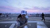 许多年前你曾有双清澈的双眼，奔跑起来像是一道春天的闪电奔跑吧