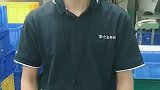 小伙子要辞工，抄老板鱿鱼