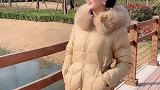 小姐姐要火了，穿着羽绒服，保暖靓丽！
