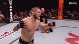 UFC-18年-本周最佳KO：哈比布饿鹰扑食 塔瓦雷斯不幸被猎-专题