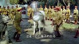 抗日烈马被鬼子俘虏，打的浑身血迹也不屈服，死也要做中国马！