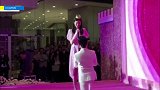 赌王四太梁安琪自曝：每天都要抱一下孙子，全程陪儿媳进产房