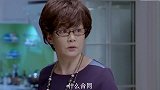 亲妈给亲家当保姆，亲儿子进门后看到这一幕，当场和亲家翻脸