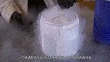小伙脑洞大开，用硬币造飞机，造完让人大开眼界！