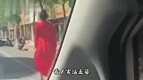 你这个当爹的呀，心也太大了，你确定这孩子是你亲生的吗