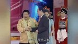 “央视名嘴”罗京，妻子在葬礼上哭到昏厥，11年后带儿改嫁富商