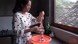 孕期不能上山下河，燕子闲着在家做美食，一锅粉肠一上桌就被抢光
