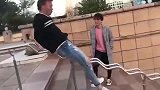 对你的不幸我表示非常难过