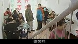 小翠开海鲜餐馆，彪哥故意来蹭饭，到处显摆自己是老板老舅！