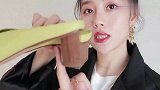 精致的女人，基本上都有这款百搭腋下包，美得高级优雅又显气质