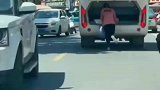 这司机在想什么呢