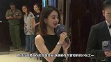 赵丽颖近照曝光，看到她下班衣服后，终于明白她为什么被长辈喜欢