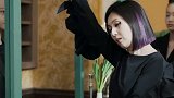 期待杨千嬅今晚的表演杨千嬅黑色蝴蝶造型 为歌而赞