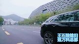 王石陪媳妇逛万科总部