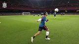 长传精准停球优雅 蒂亚戈谈笑间教你顶级中场如何炼成