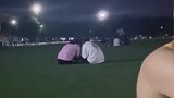 校内直播嘲笑女生的男生道歉：将向两女生当面道歉，争取原谅