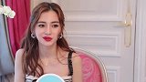 到底离没离？Baby元旦独自会友 黄晓明为师妹庆生