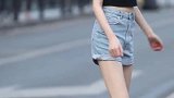 杭州街拍小姐姐这个身材简直了，是多少30岁男人的理想型