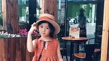 萌娃戴草帽的样子，真的好可爱呀