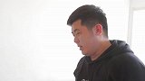 美女老板看上小伙，小伙迟到，老板的惩罚方式太特别，看完笑趴了