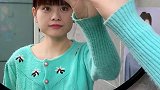 晚上怕黑的赶紧试试这个人体感应灯，人来即亮，光线柔和不伤眼，USB充电经久耐用。