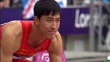 刘翔生涯最后一跨，解说员哽咽失声，送别飞人