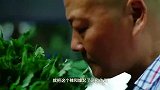 四川的串串火锅主要看蘸料，又香又辣吃着太过瘾，馋得我流口水