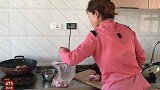 农民王小：媳妇做“大丰收”庆祝丰收，三姐打电话惦记孩子，暖心