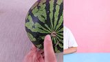 挑选西瓜有诀窍，记住5个口诀，保证你挑到皮薄又好吃的西瓜