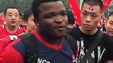 中超-17赛季-非洲兄弟中文太6  支持重庆示爱暴力鸟-新闻