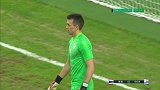 泰国梅西内切连过3人 左脚劲射偏出球门