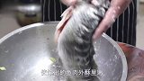 红烧黑鱼,很多人还不会做,大厨教你一招,鱼肉鲜嫩入味,太香了