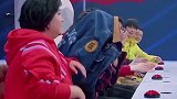 关晓彤 沈腾抢关晓彤帽子也太绝啦，这一顿操作给晓彤整懵了沈腾 综艺搞笑